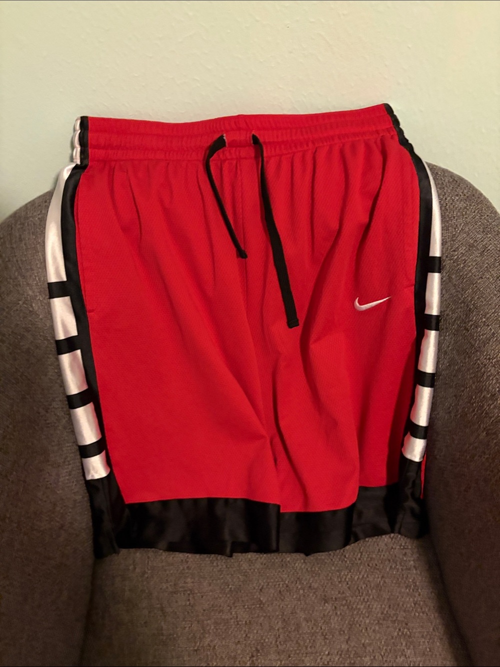 Nike Red Basketball Shorts with Black & White Accents Dri-Fit - Picture 4 of 5